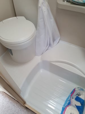 2020 Elddis Autoquest 196 — photo 21 of 34