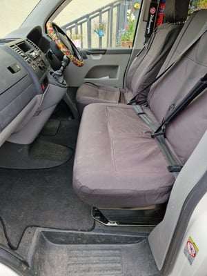 2009 Volkswagen T5 Campervan — photo 9 of 21