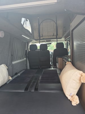 2014 Volkswagen T5.1 Campervan — photo 29 of 35