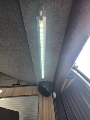2014 Volkswagen T5.1 Campervan — photo 10 of 35