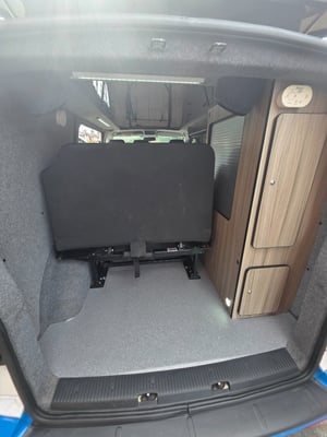 2014 Volkswagen T5.1 Campervan — photo 12 of 35