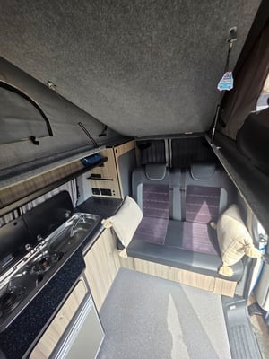 2014 Volkswagen T5.1 Campervan — photo 13 of 35