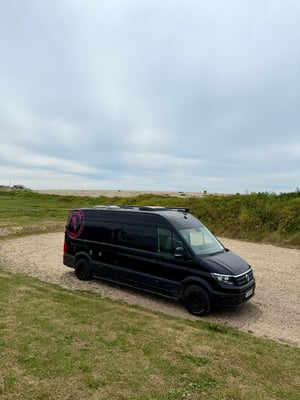 2018 Volkswagen Crafter Trendline — photo 2 of 14