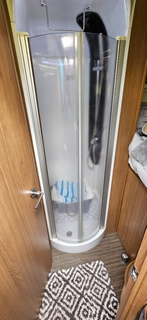 2012 Auto-Trail Mohawk — photo 8 of 26