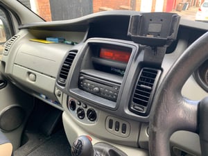 2011 Vauxhall Vivaro Hi-top Campervan — photo 8 of 11