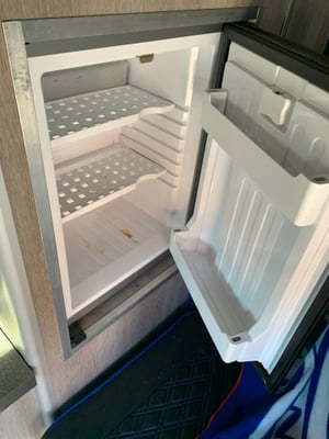2011 Vauxhall Vivaro Hi-top Campervan — photo 15 of 16