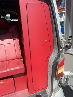 2008 Volkswagen T5 Campervan — photo 8 of 12