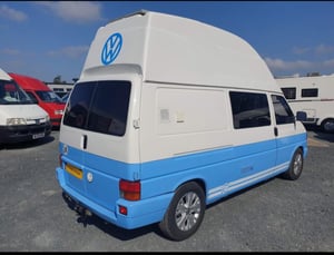 1993 Volkswagen T4 Campervan — photo 2 of 8