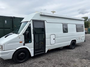 1998 Iveco Camper Conversion — photo 5 of 16