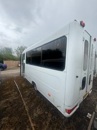 2005 Mercedes-Benz Sprinter - Image 3