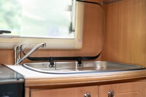 2005 Auto-Sleeper Nuevo ES — photo 40 of 46