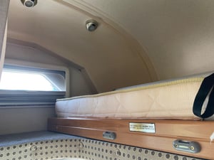 2008 Auto-Trail Apache 700 SE — photo 7 of 18
