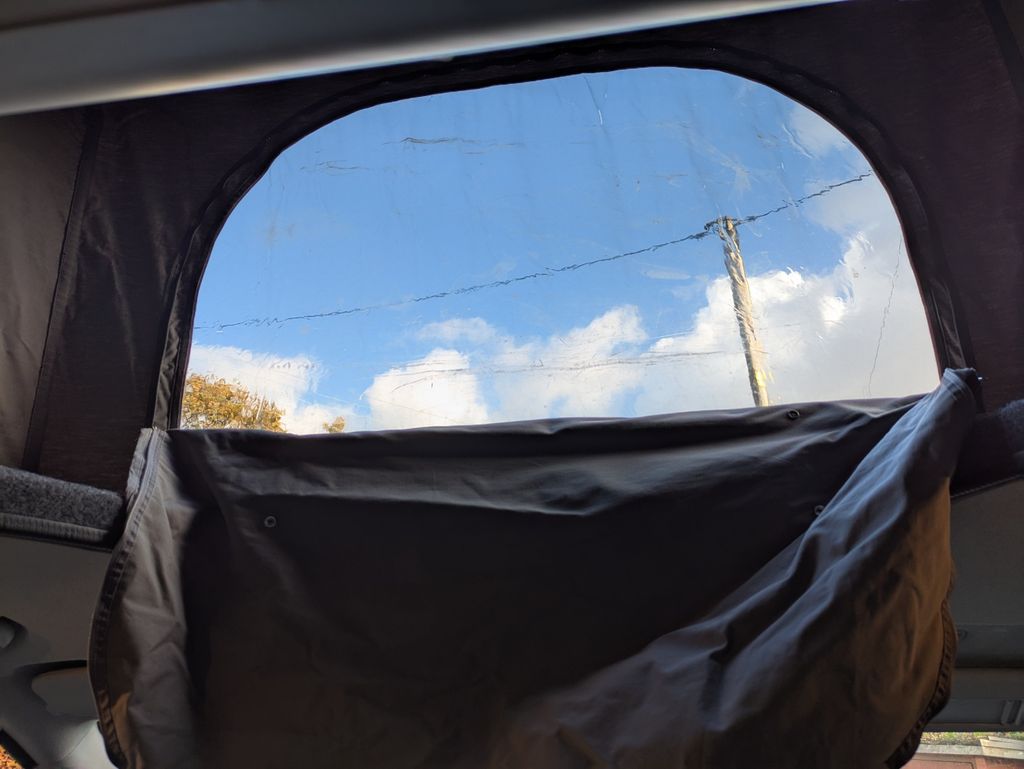 2011 Hyundai I800 - Image 25