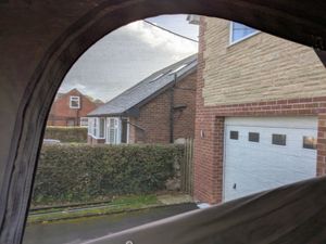 2011 Hyundai I800 — photo 37 of 38