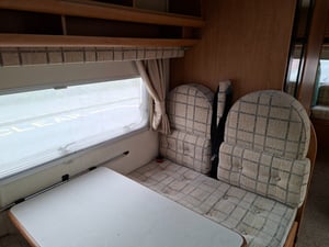 2003 Auto-Trail Apache 700 SE — photo 12 of 48