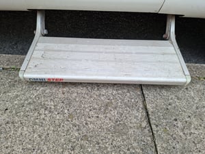 2003 Auto-Trail Apache 700 SE — photo 30 of 48
