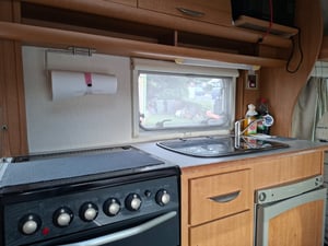 2003 Auto-Trail Apache 700 SE — photo 45 of 48