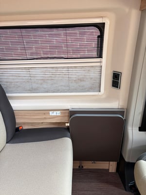 2018 Hymer Ayres Rock — photo 26 of 35