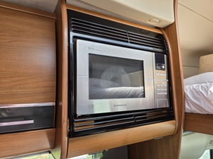 2014 Auto-Trail  Scout — photo 17 of 33