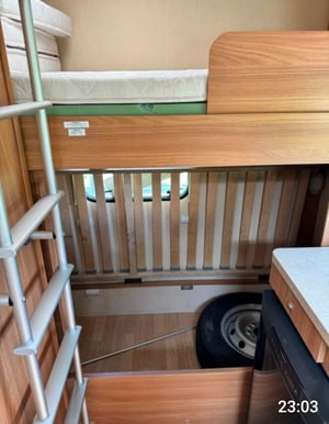 2013 Swift Lifestyle 696 — photo 11 of 15
