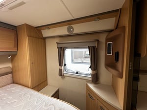 2011 Bessacarr E769 — photo 11 of 24