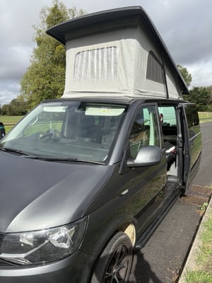 2016 Volkswagen T32 — photo 6 of 35