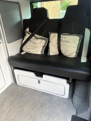 2016 Volkswagen T32 — photo 13 of 35