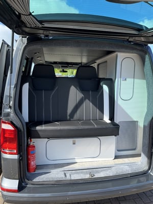 2016 Volkswagen T32 — photo 16 of 35