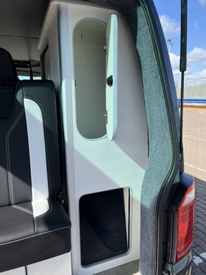 2016 Volkswagen T32 — photo 24 of 35