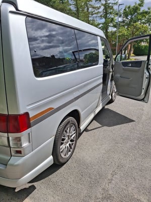 2015 Mazda Bongo — photo 2 of 6