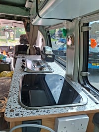 2015 Mazda Bongo - Image 3