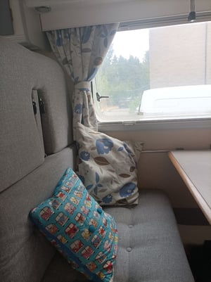 1995 Swift Royale — photo 13 of 36