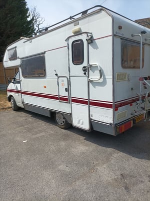 1995 Swift Royale — photo 4 of 36