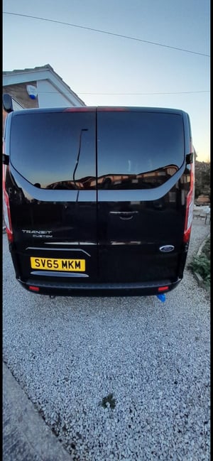 2016 Ford Transit Custom 2.2 TDCi 270 — photo 4 of 17