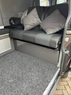 2016 Ford Transit Custom 2.2 TDCi 270 — photo 12 of 17
