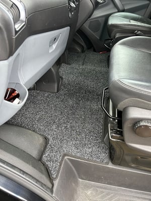 2016 Ford Transit Custom 2.2 TDCi 270 — photo 9 of 17