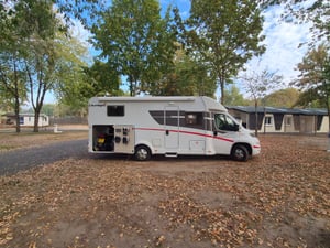 2018 Sunlight T 67 — photo 2 of 5