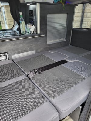 2015 Peugeot Expert Independent — photo 23 of 33
