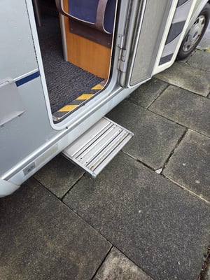 2008 Hymer Hymer van 522 — photo 4 of 22