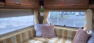 2004 Bessacarr Fait Decato  bessacar — photo 4 of 10