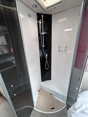 2019 Benimar Tessoro T494 — photo 9 of 36
