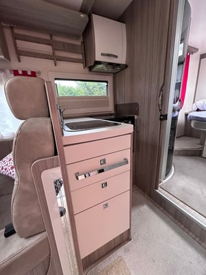2019 Benimar Tessoro T494 — photo 12 of 36