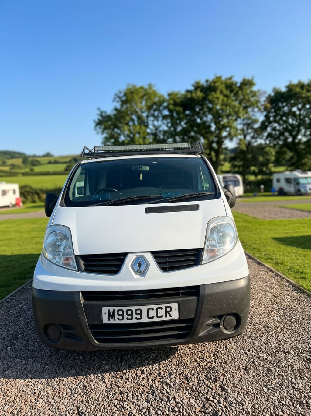 2011 Renault Trafic - Image 1