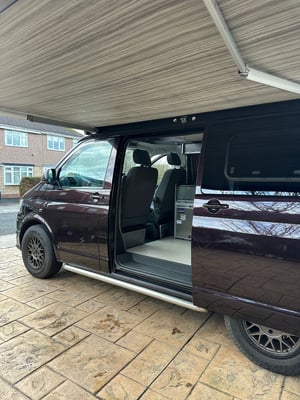 2014 Volkswagen Transporter T5.1 — photo 20 of 40