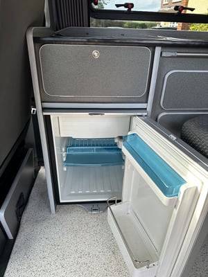 2014 Volkswagen Transporter T5.1 — photo 26 of 40
