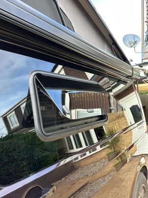 2014 Volkswagen Transporter T5.1 — photo 28 of 40