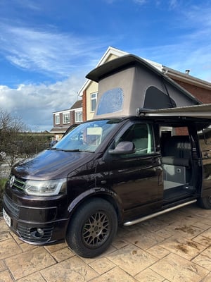 2014 Volkswagen Transporter T5.1 — photo 7 of 40
