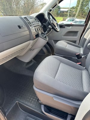 2014 Volkswagen Transporter T5.1 — photo 35 of 40