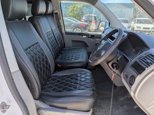 2014 Volkswagen Transporter T5.1 — photo 7 of 15
