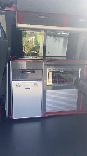 2018 Volkswagen Transporter T6 — photo 15 of 26